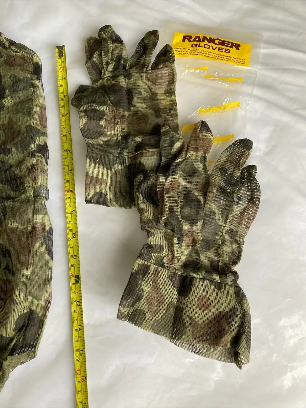 Lot of 4 - camo headnets w eyeholes & gloves